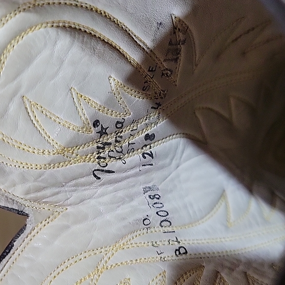 Tony Lama Western Cowboy Boots - Picture 12 of 12